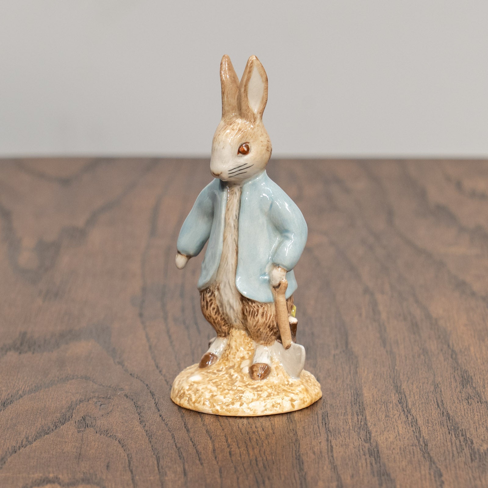 Beswick Pottery 穴掘りピーターラビット レアモデル – THE GLOBE