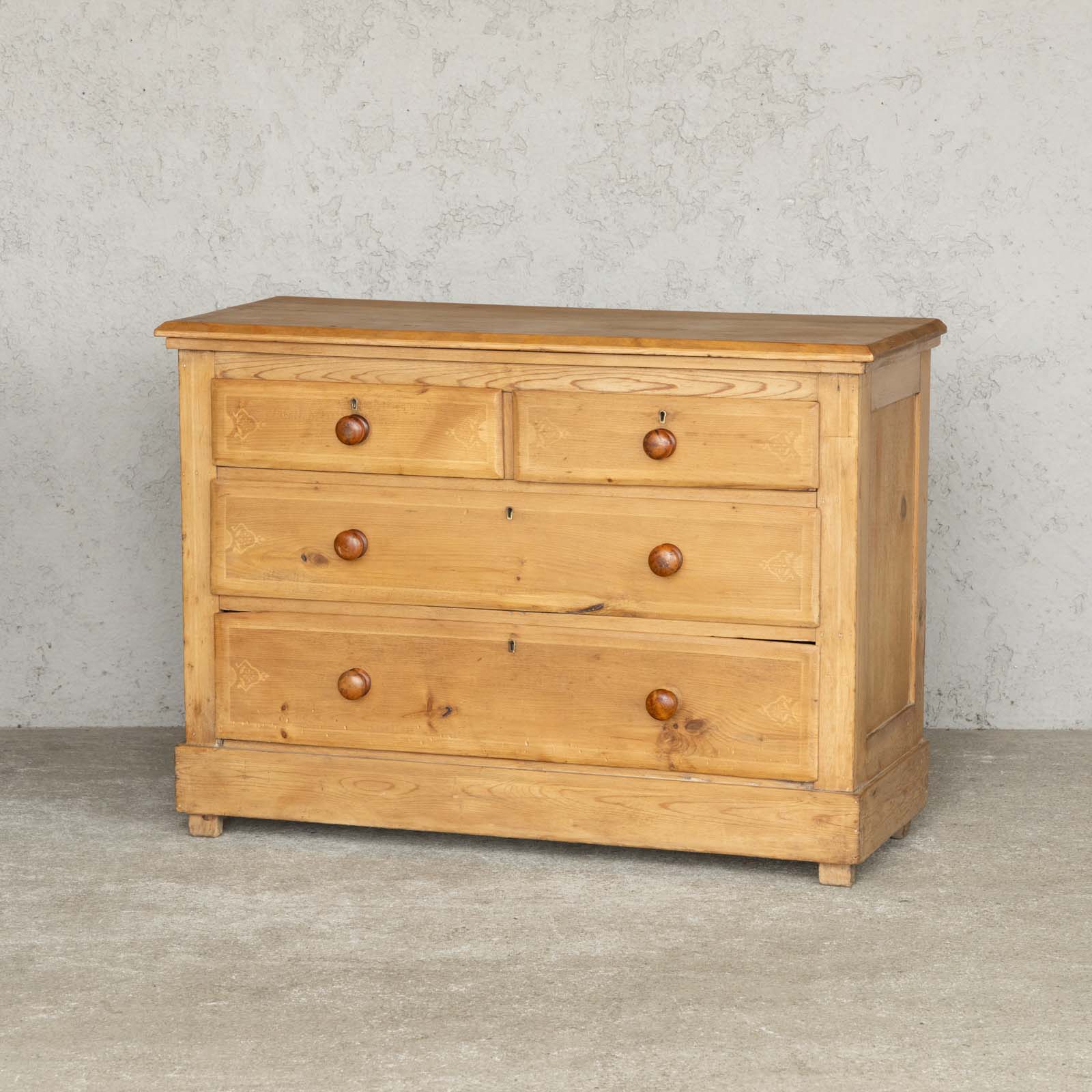 2000017219875_01_87ac47c9-45c8