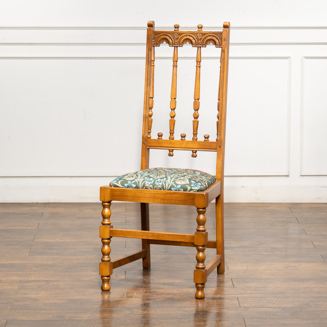 英国【ERCOL アーコール】ウィリアムモリス生地を使った ヨークシャーチェア /24I-3