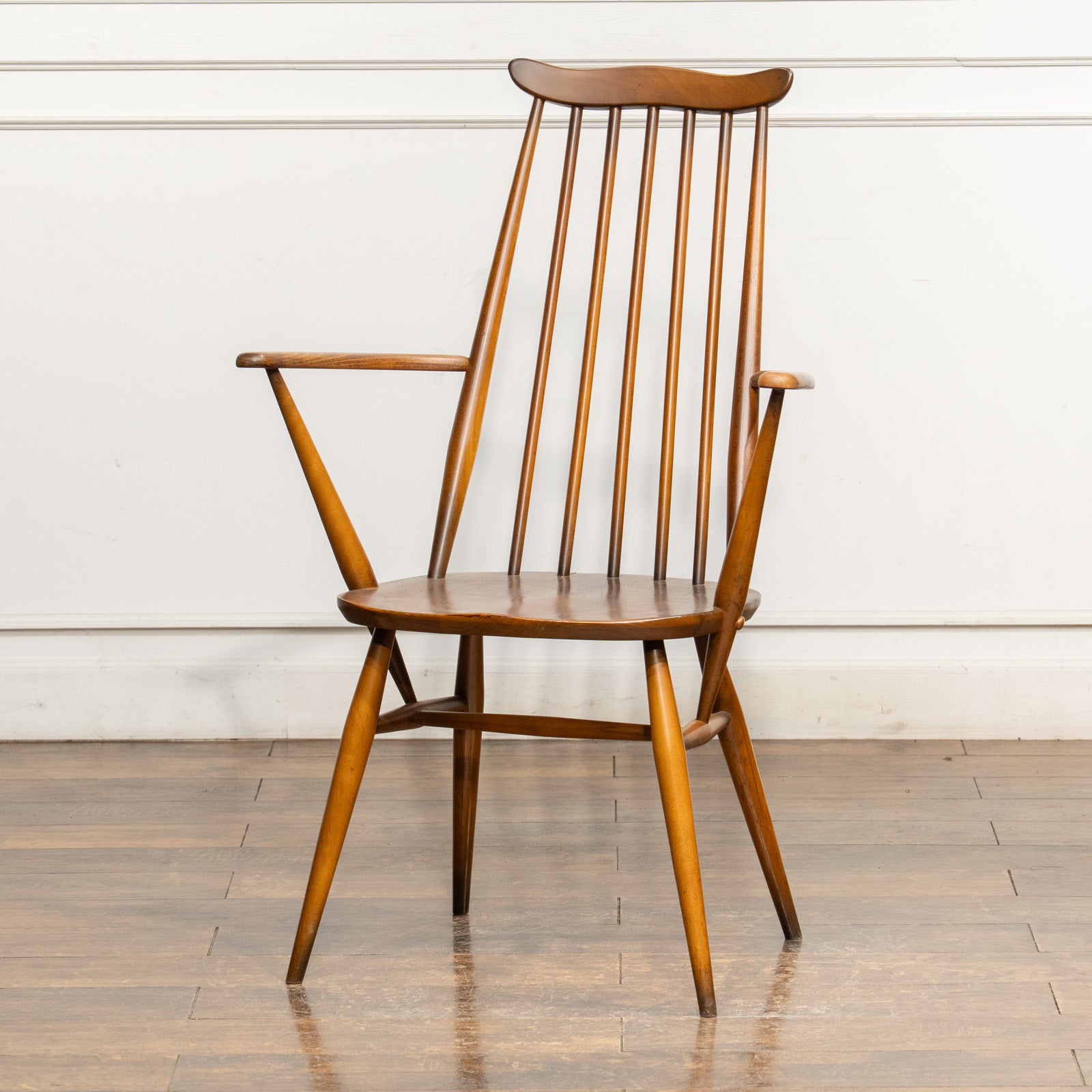 アーコール　ゴールドスミス 英国【ERCOL アーコール】ゴールドスミスアームチェア No.369A