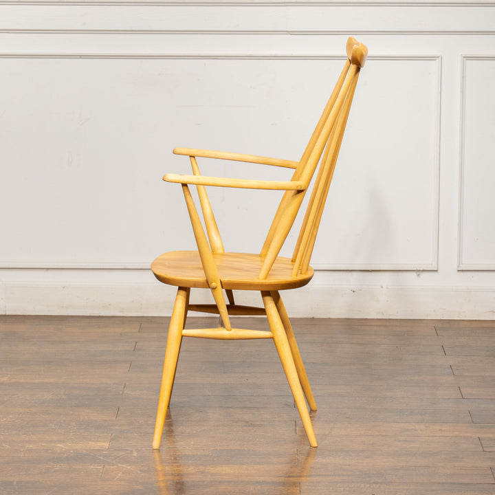 英国【ERCOL アーコール】スラッとしたハイバックが特徴的 ゴールドスミスアームチェア 369A Windsor ウインザー /25GB-10