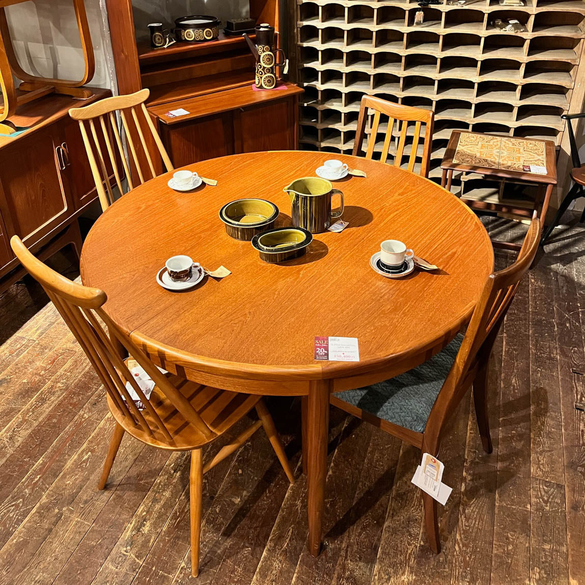 ヴィンテージ家具のSALEを開催中！