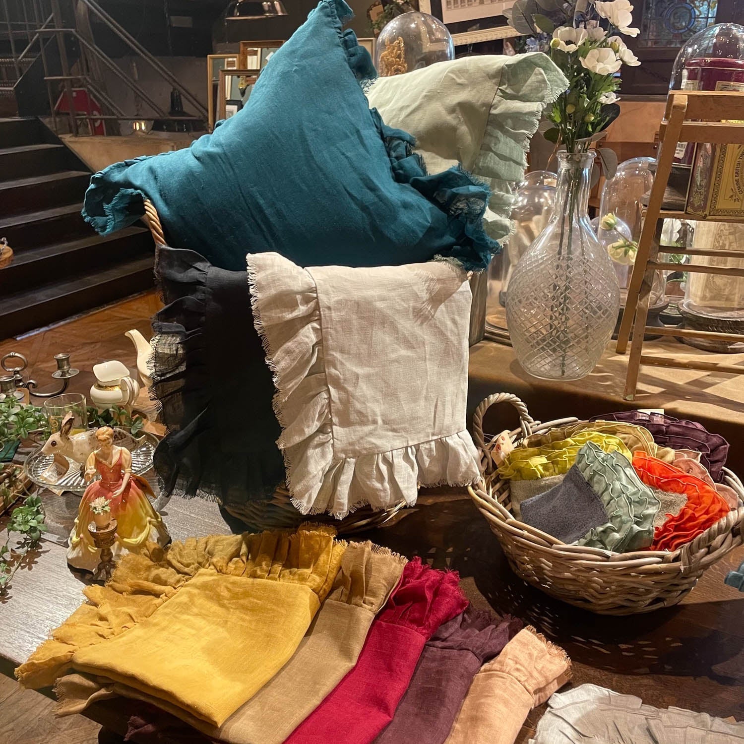 人気の“BORGO DELLE TOVAGLIE”のクッションカバーが入荷いたしました！