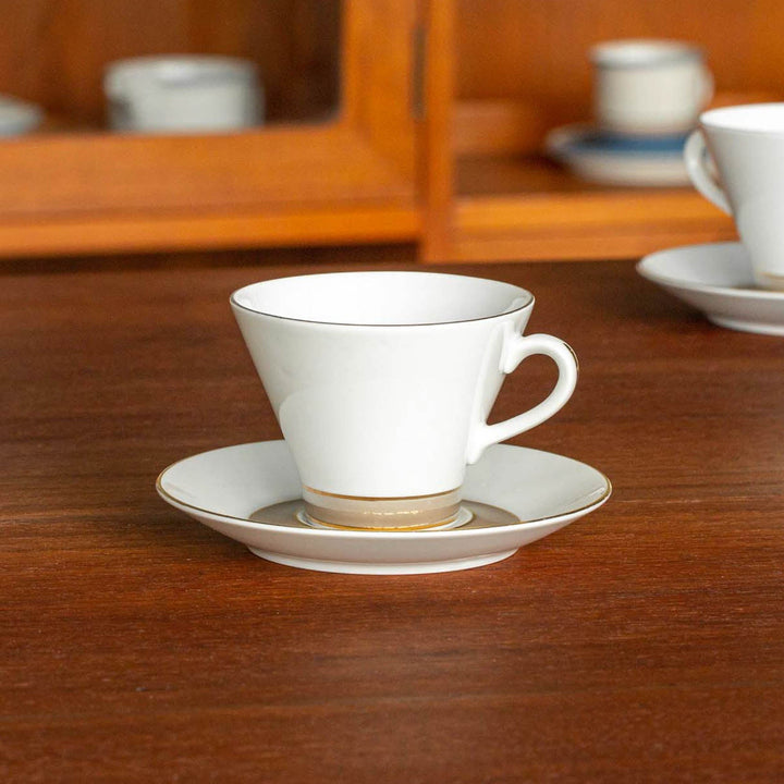 【ARABIA アラビア】ベージュとゴールドのラインが上品な コーヒーカップ＆ソーサー /21G-3[m]