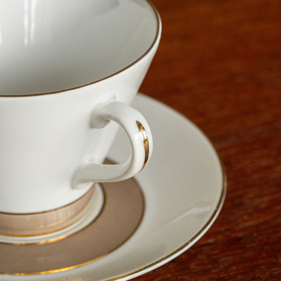 【ARABIA アラビア】ベージュとゴールドのラインが上品な コーヒーカップ＆ソーサー /21G-3[m]
