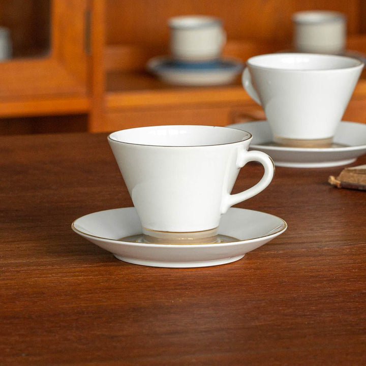 【ARABIA アラビア】ベージュとゴールドのラインが上品な コーヒーカップ＆ソーサー /21G-4[m]
