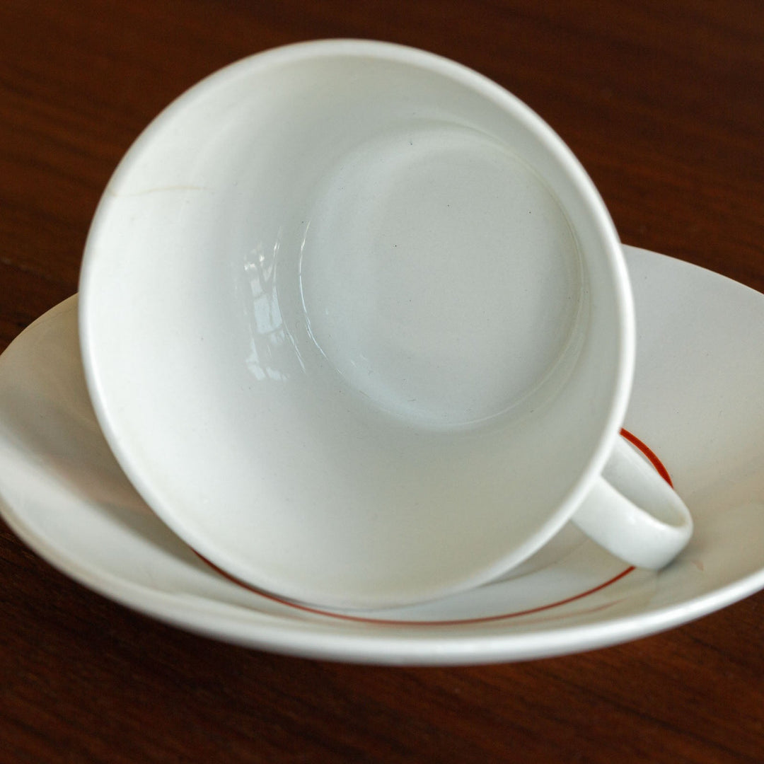 【ARABIA アラビア】赤とベージュの図柄が優しい コーヒーカップ＆ソーサー /21G-5[m]