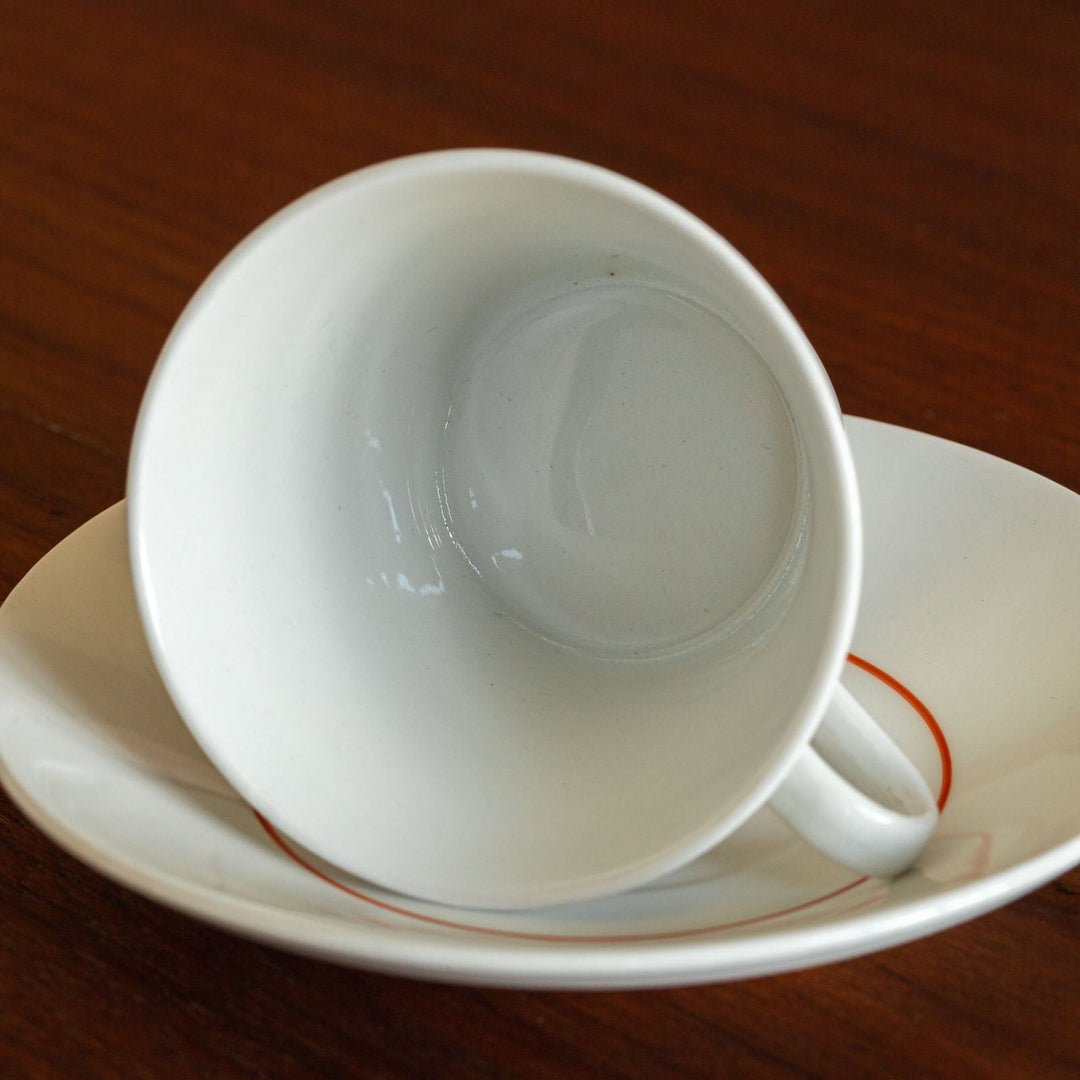 【ARABIA アラビア】赤とベージュの図柄が優しい コーヒーカップ＆ソーサー /21G-6[m]