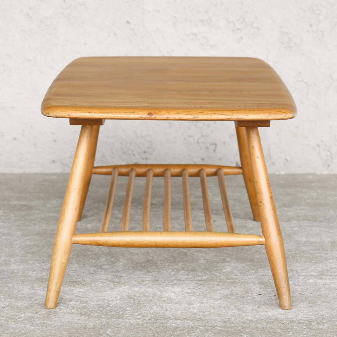 英国【ERCOL アーコール】マガジンラック付きで使いやすい エルム コーヒーテーブル No.398 /21H[m]