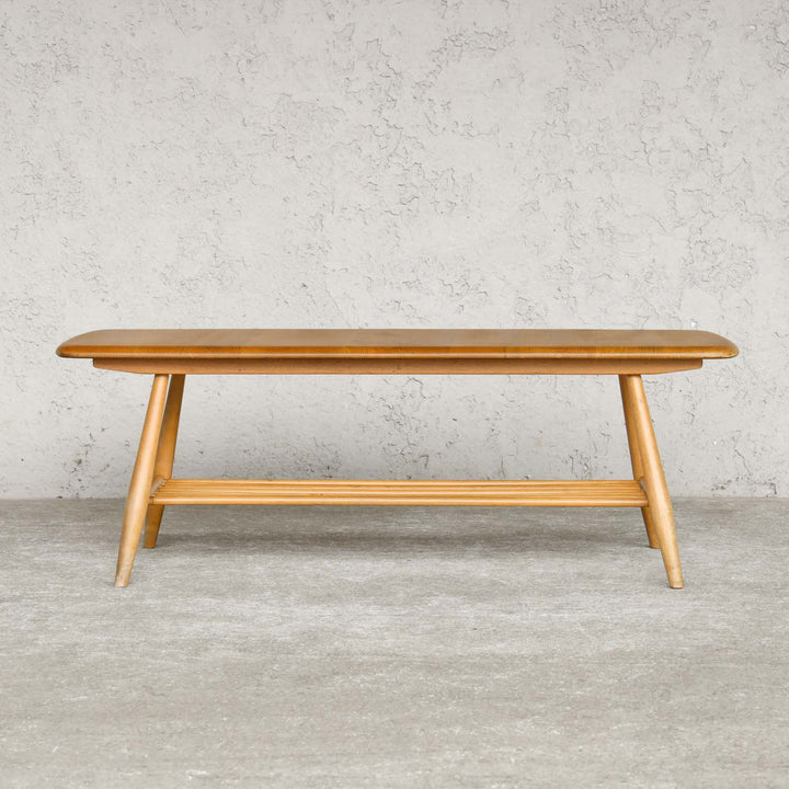 英国【ERCOL アーコール】マガジンラック付きで使いやすい エルム コーヒーテーブル No.398 /21H[m]