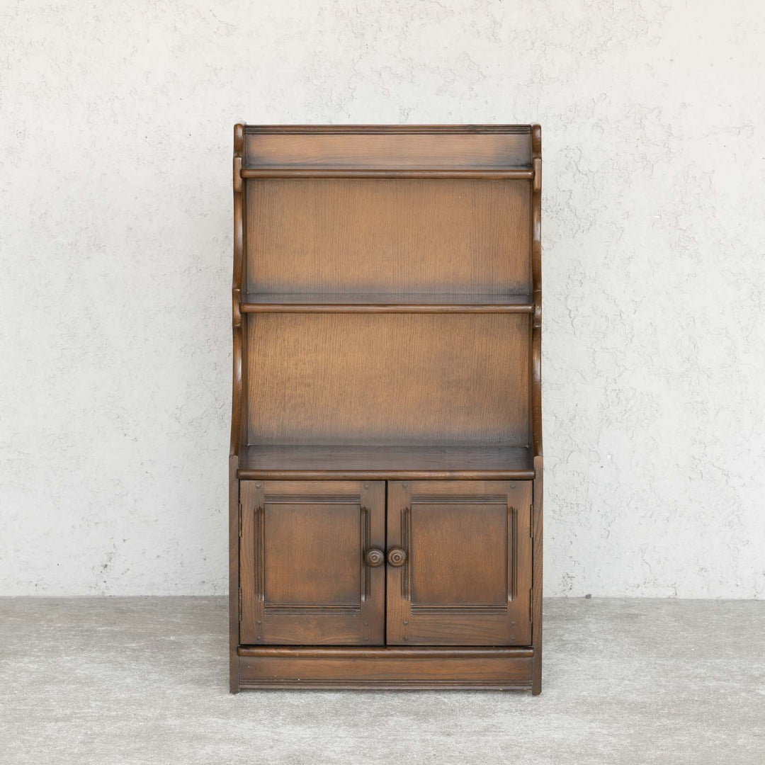 英国【ERCOL アーコール】サイドの優雅な曲線が美しい エルム ブックシェルフ Old Colonial オールドコロニアル /21K[m]