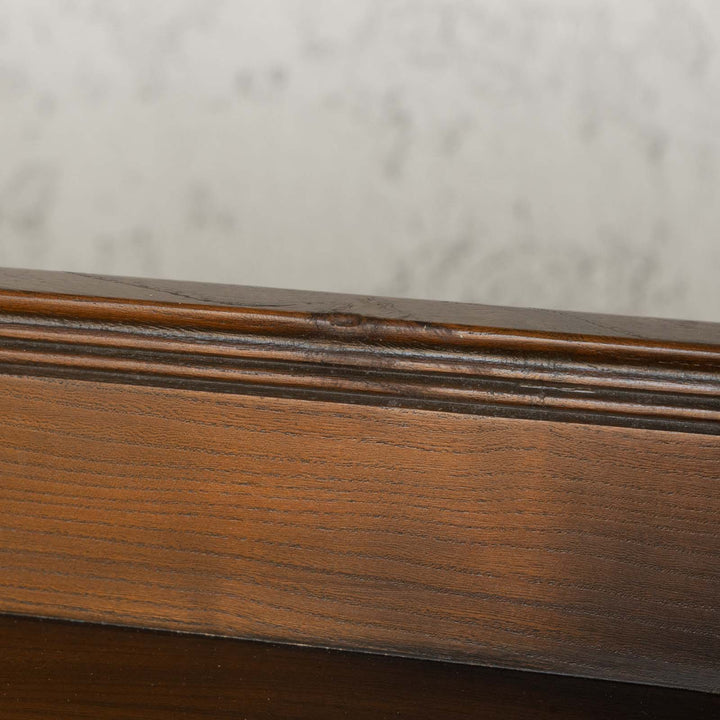 英国【ERCOL アーコール】サイドの優雅な曲線が美しい エルム ブックシェルフ Old Colonial オールドコロニアル /21K[m]