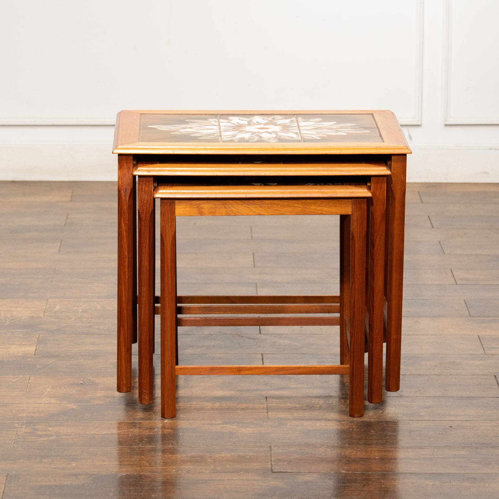 MOBELFABRIKKEN TOFTEN モーベルファブリッケン・トフテン】デンマーク