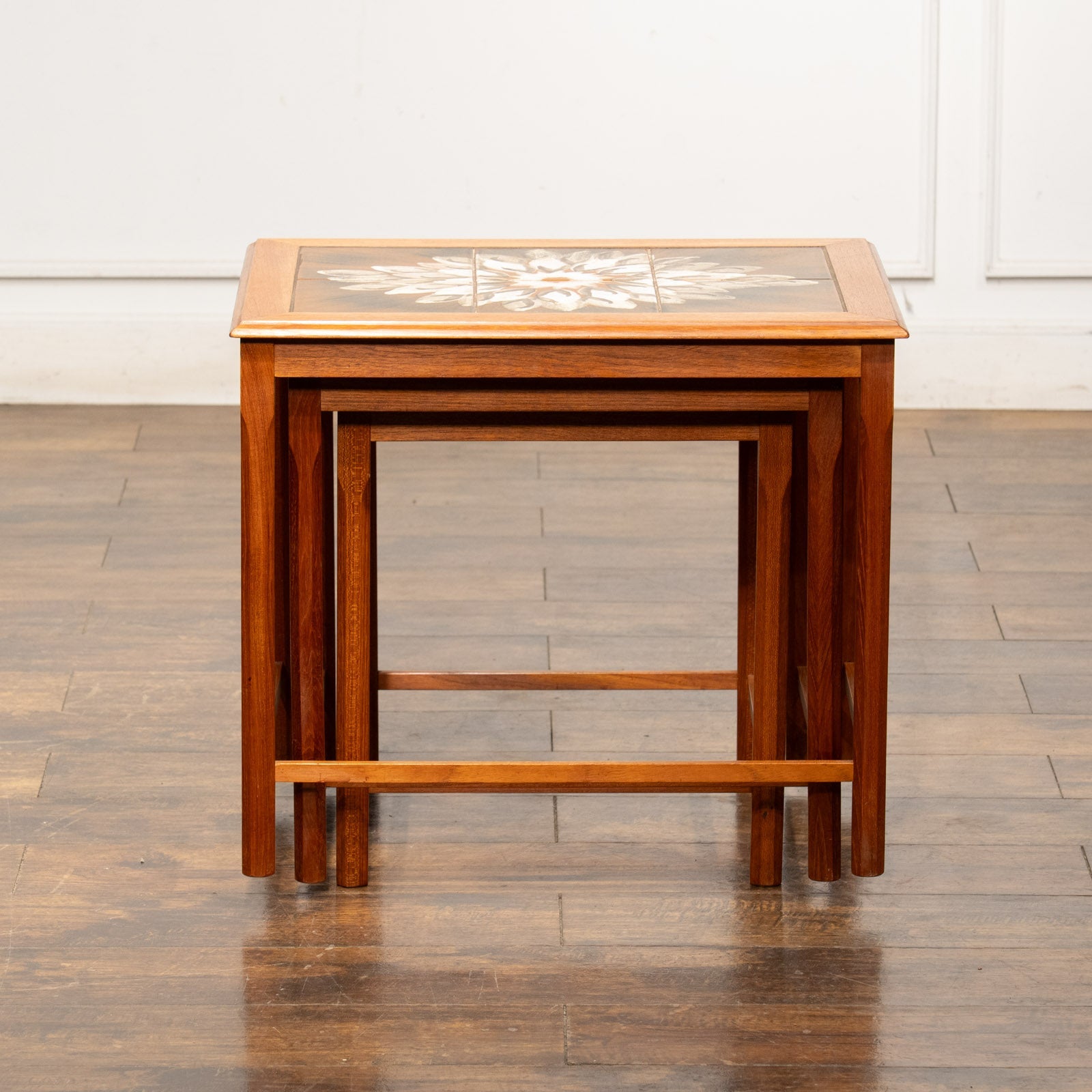 MOBELFABRIKKEN TOFTEN モーベルファブリッケン・トフテン】デンマーク