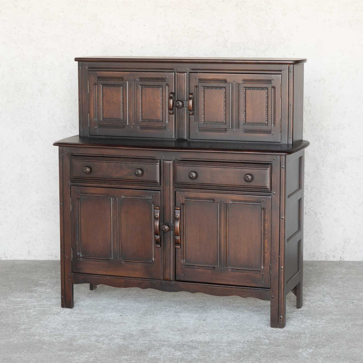 英国【ERCOL アーコール】クラシカルで気品ある佇まい コートカップボード Old Colonial オールドコロニアル[m]