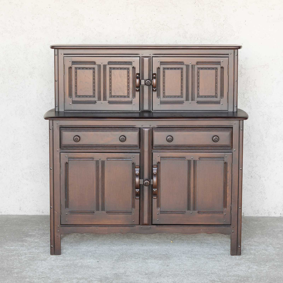 英国【ERCOL アーコール】クラシカルで気品ある佇まい コートカップボード Old Colonial オールドコロニアル[m]
