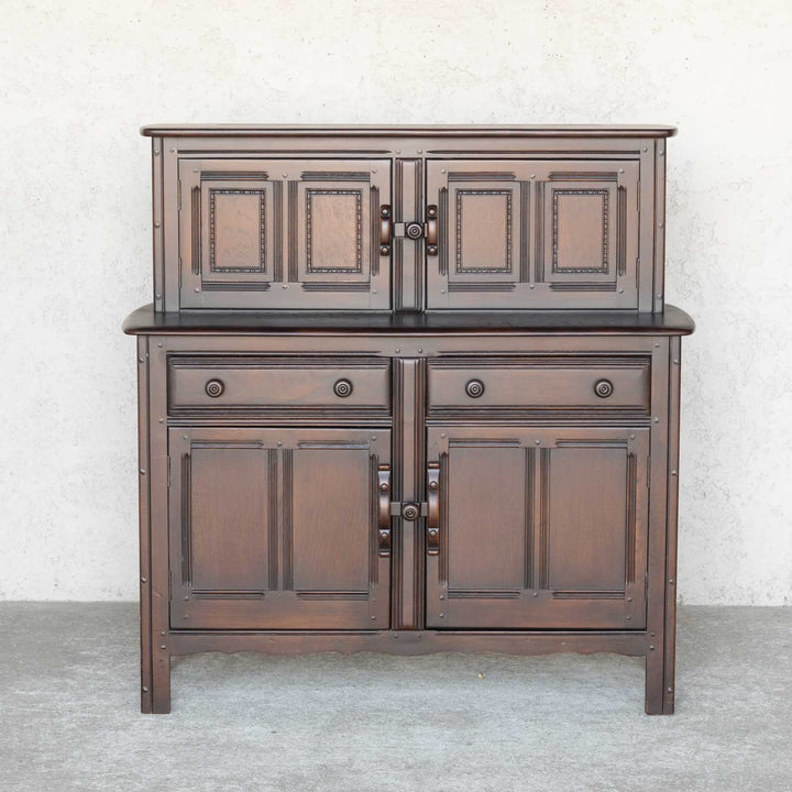 英国【ERCOL アーコール】クラシカルで気品ある佇まい コートカップボード Old Colonial オールドコロニアル[m]