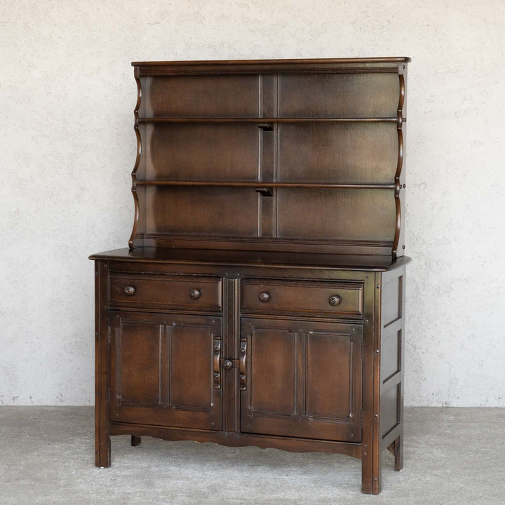英国【ERCOL アーコール】伝統的な気品あふれるデザイン エルム カップボード Old Colonial オールドコロニアル /22B[m]