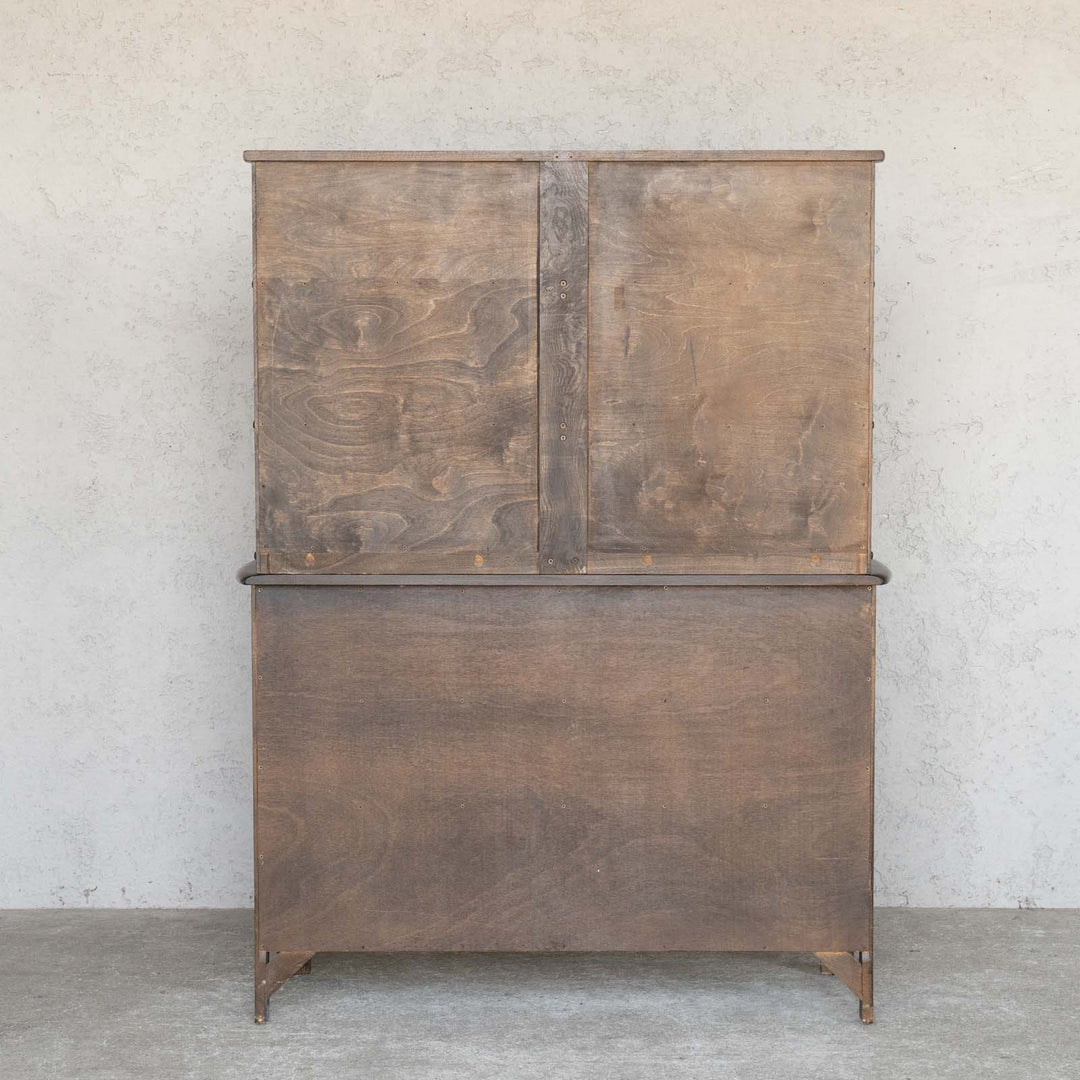 英国【ERCOL アーコール】伝統的な気品あふれるデザイン エルム カップボード Old Colonial オールドコロニアル /22B[m]