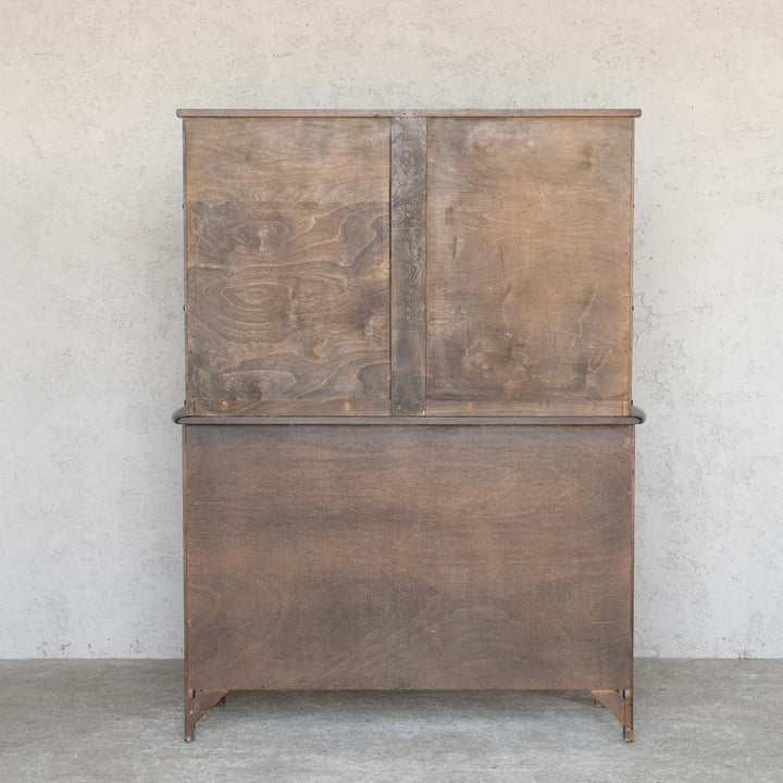 英国【ERCOL アーコール】伝統的な気品あふれるデザイン エルム カップボード Old Colonial オールドコロニアル /22B[m]