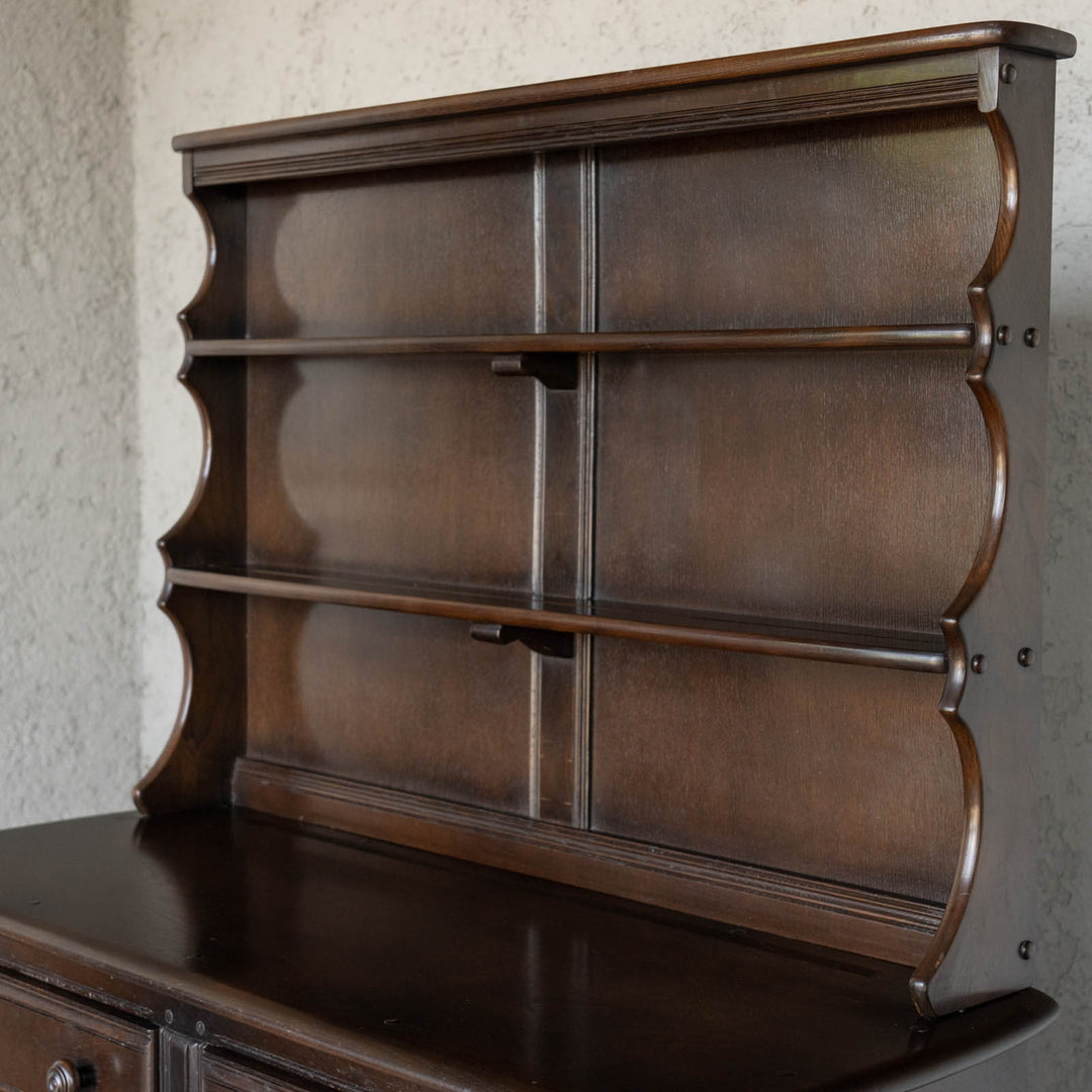 英国【ERCOL アーコール】伝統的な気品あふれるデザイン エルム カップボード Old Colonial オールドコロニアル /22B[m]