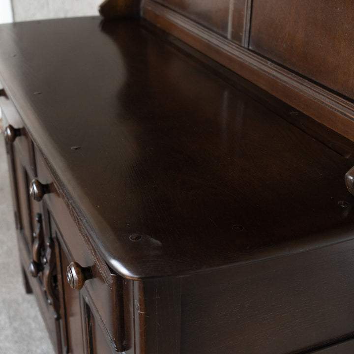 英国【ERCOL アーコール】伝統的な気品あふれるデザイン エルム カップボード Old Colonial オールドコロニアル /22B[m]