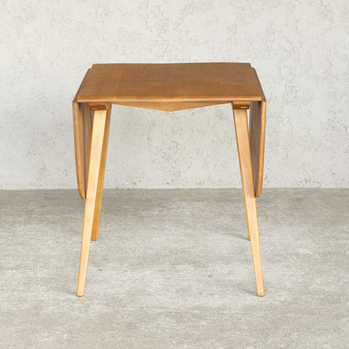 英国【ERCOL アーコール】スペースやシーンに合わせて調整できる天板が使いやすい レアモデルのスクエア天板 ドロップリーフテーブル /22E-1[m]