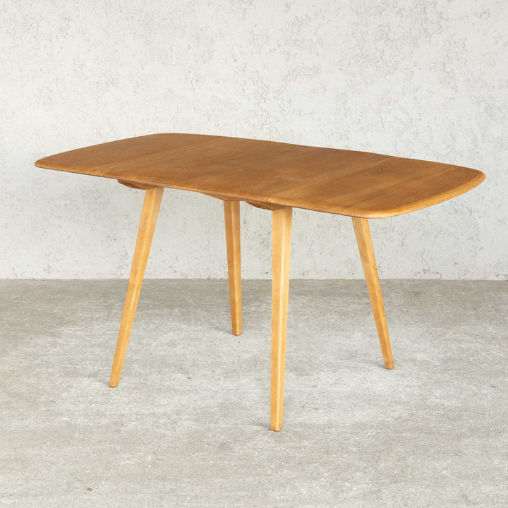英国【ERCOL アーコール】スペースやシーンに合わせて調整できる天板が使いやすい レアモデルのスクエア天板 ドロップリーフテーブル /22E-1[m]