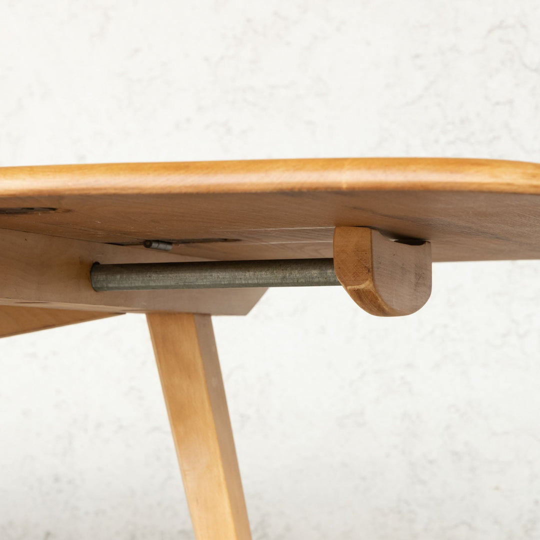 英国【ERCOL アーコール】スペースやシーンに合わせて調整できる天板が使いやすい レアモデルのスクエア天板 ドロップリーフテーブル /22E-1[m]