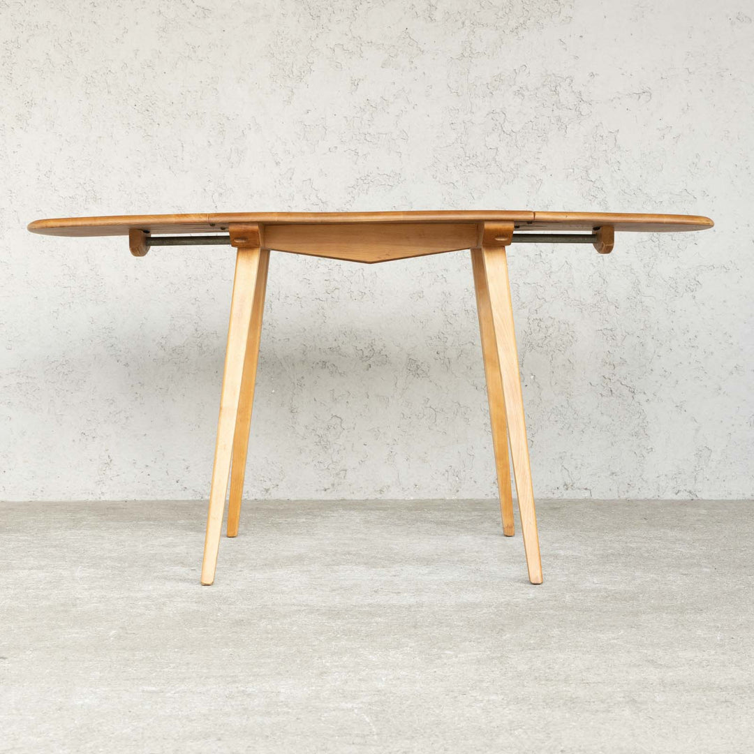 英国【ERCOL アーコール】スペースやシーンに合わせて調整できる天板が使いやすい レアモデルのスクエア天板 ドロップリーフテーブル /22E-1[m]