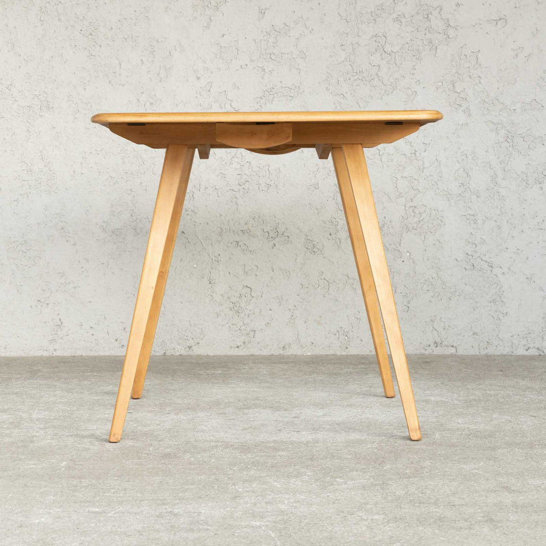 英国【ERCOL アーコール】スペースやシーンに合わせて調整できる天板が使いやすい レアモデルのスクエア天板 ドロップリーフテーブル /22E-1[m]