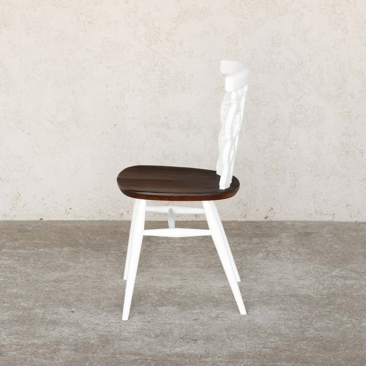 英国【ERCOL アーコール】ホワイトペイントがエレガントさを醸し出す シスルバックチェア No.375 /22E-5[m]