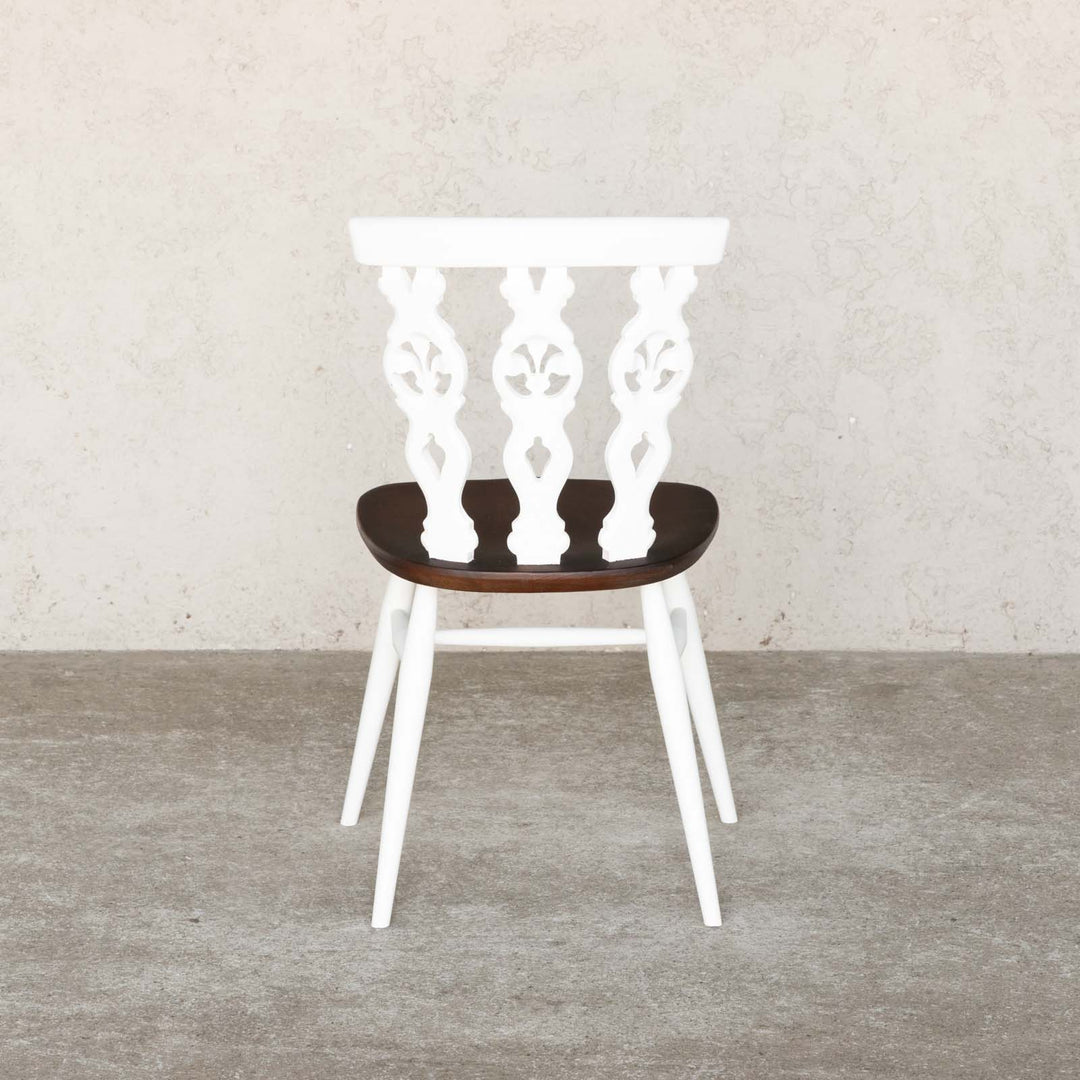 英国【ERCOL アーコール】ホワイトペイントがエレガントさを醸し出す シスルバックチェア No.375 /22E-5[m]