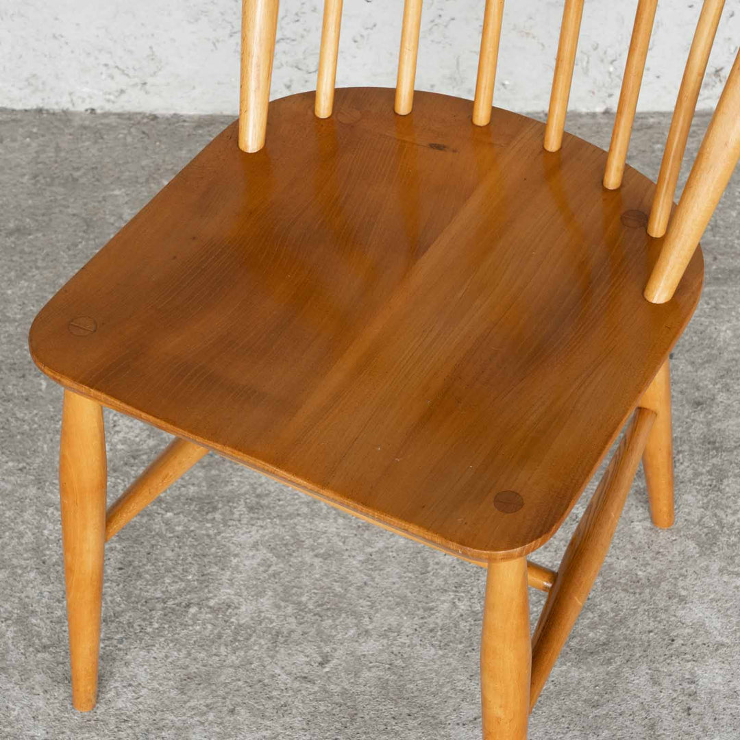 英国【ERCOL アーコール】エルム 6本スポーク フープバックチェア No.139 Windsor ウインザー /22E-9[m]