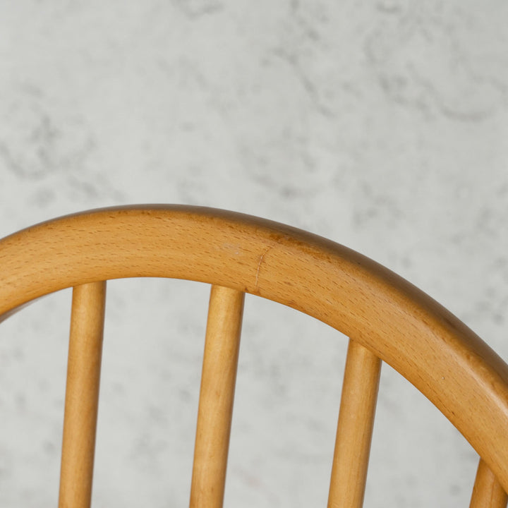 英国【ERCOL アーコール】エルム 6本スポーク フープバックチェア No.139 Windsor ウインザー /22E-9[m]