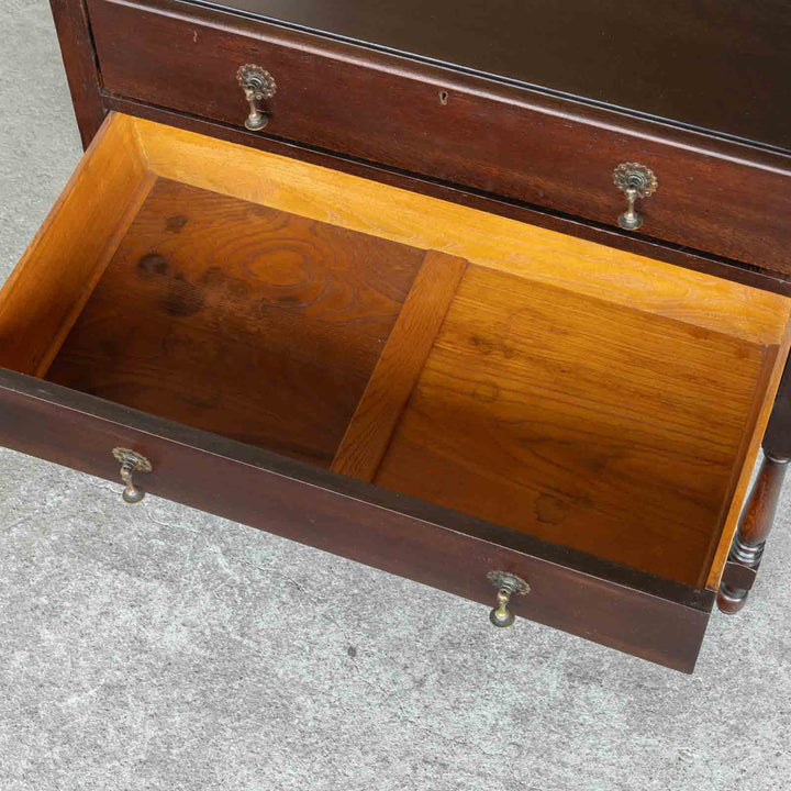 実用的なすっきりとしたシンプルなフォルムに上品な装飾が施された オーク ドレッサー /22E[m]