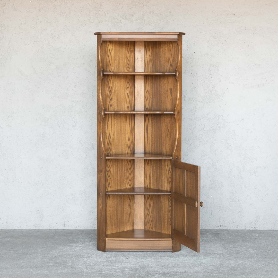 英国【ERCOL アーコール】エルム コーナーキャビネット No.474 Old Colonial オールドコロニアル /22I[m]