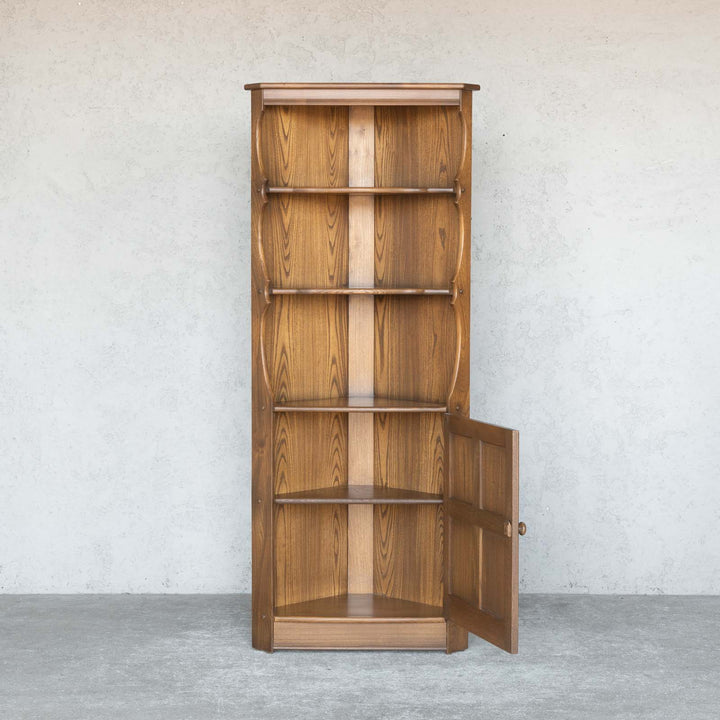 英国【ERCOL アーコール】エルム コーナーキャビネット No.474 Old Colonial オールドコロニアル /22I[m]