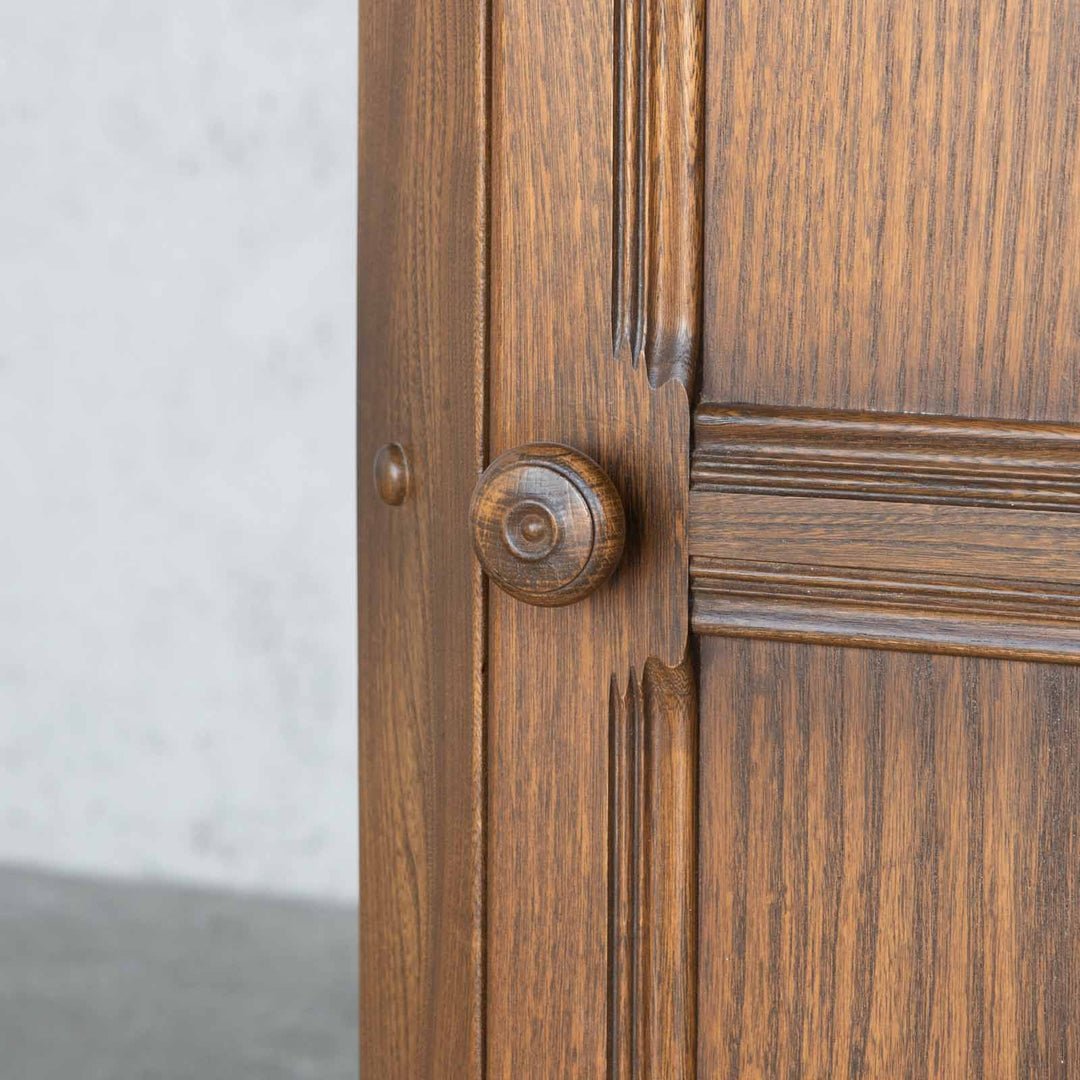 英国【ERCOL アーコール】エルム コーナーキャビネット No.474 Old Colonial オールドコロニアル /22I[m]