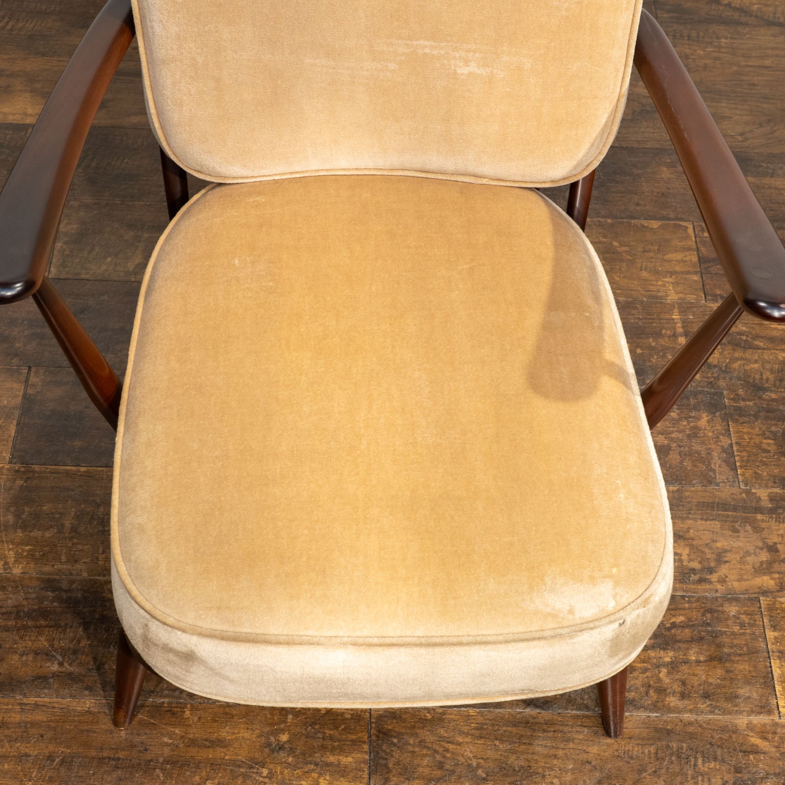 英国【ERCOL アーコール】イージーチェア No.252 Old Colonial