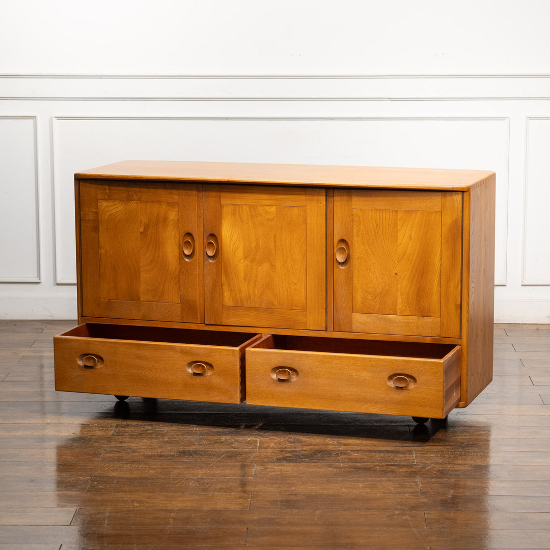 英国【ERCOL アーコール】オリジナルのカトラリートレイが備わった キャスター付き サイドボード /22I[m]