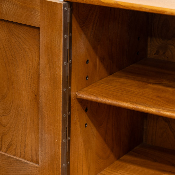 英国【ERCOL アーコール】オリジナルのカトラリートレイが備わった キャスター付き サイドボード /22I[m]