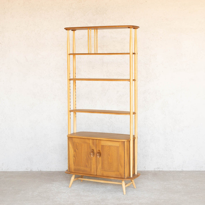 英国【ERCOL アーコール】どちら側から見ても美しい仕上がり 部屋を間仕切りするための家具 ルームディバイダー[m]