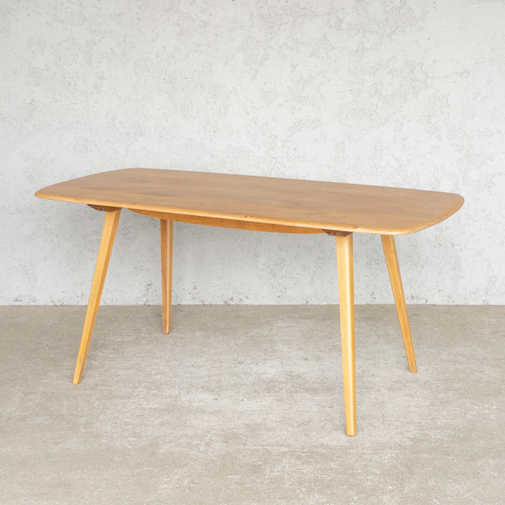 英国【ERCOL アーコール】ナチュラルな色味と丸みのある優しいフォルム リフェクトリーテーブル /22I[m]