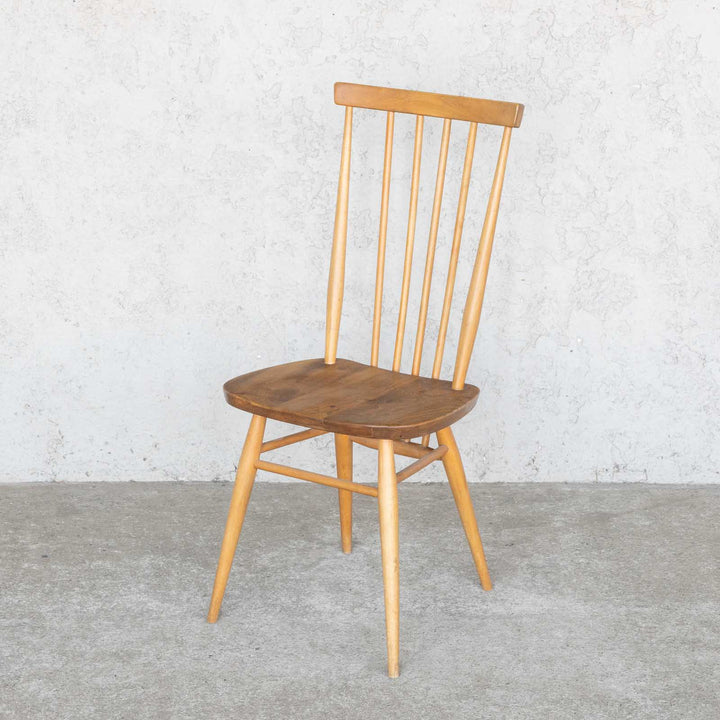 英国【ERCOL アーコール】シンプルで直線的なデザイン ハイバック スティックバックチェア No.608 Windsor ウインザー /22I-9 [m]
