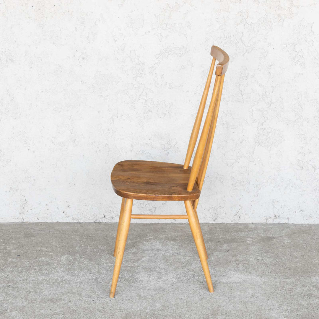 英国【ERCOL アーコール】シンプルで直線的なデザイン ハイバック スティックバックチェア No.608 Windsor ウインザー /22I-9 [m]