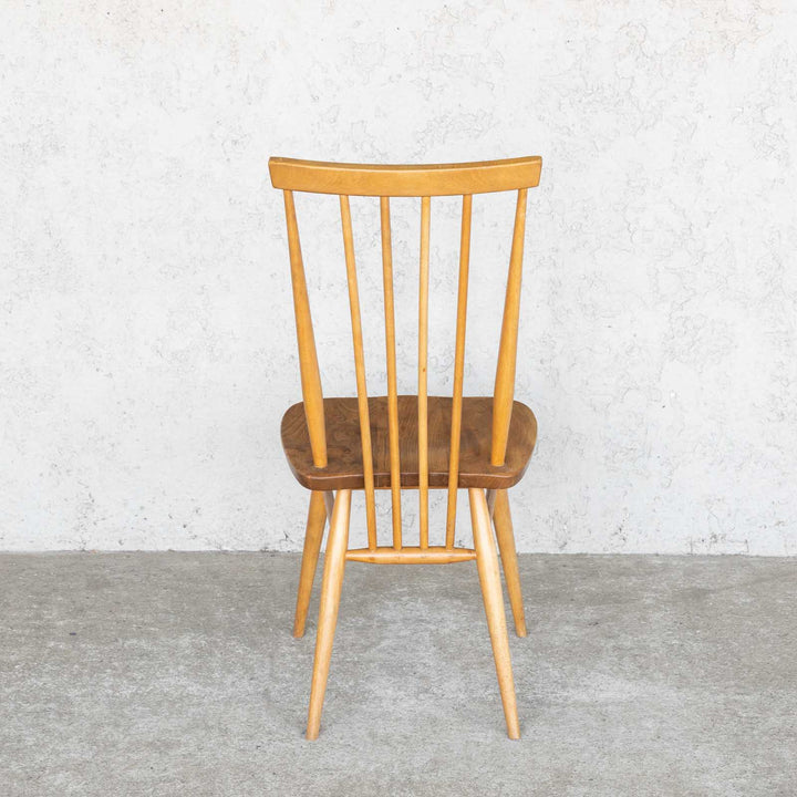 英国【ERCOL アーコール】シンプルで直線的なデザイン ハイバック スティックバックチェア No.608 Windsor ウインザー /22I-9 [m]