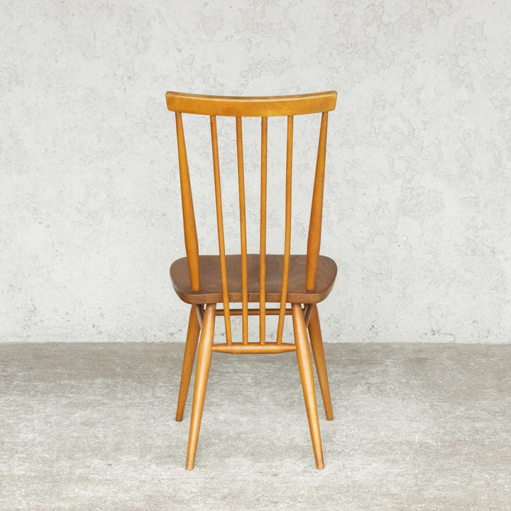 英国【ERCOL アーコール】シンプルで直線的なデザイン ハイバック スティックバックチェア No.608 Windsor ウインザー /A-11[m]