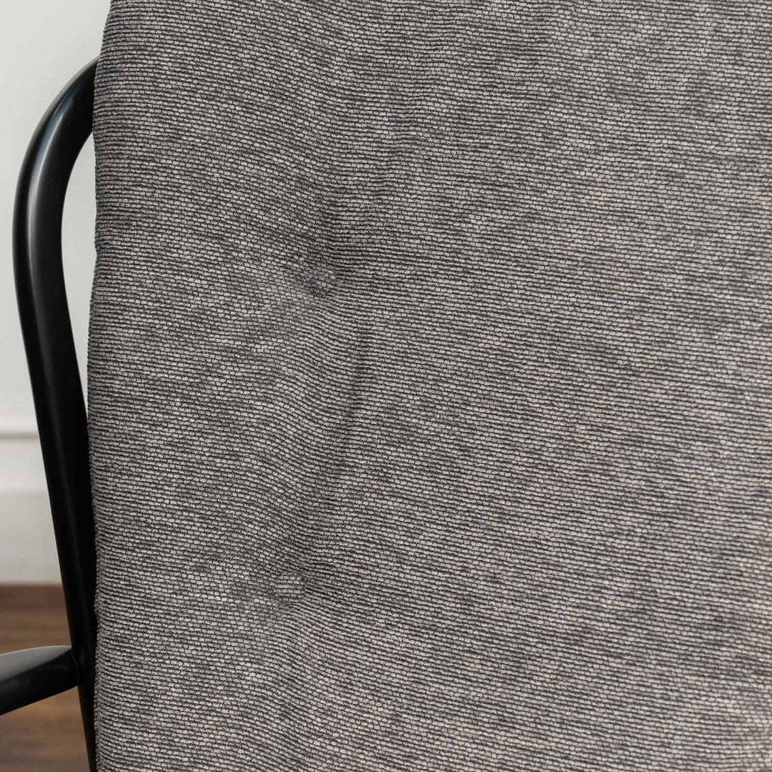 英国【ERCOL アーコール】ブラックフレームにリメイク イージーチェア /22I-2