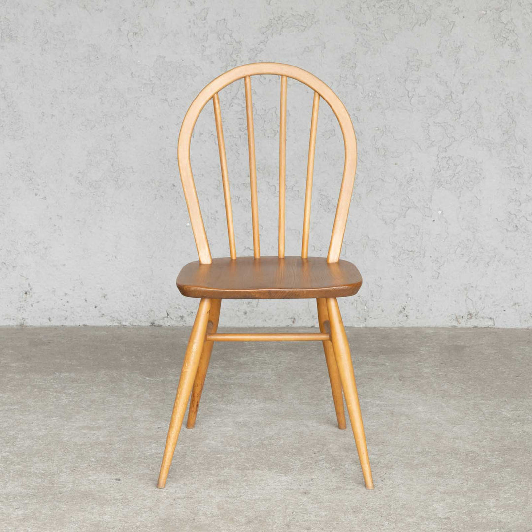 英国【ERCOL アーコール】エルム 4本スポーク フープバックチェア No.400 Windsor ウインザー /22K-A1[m]